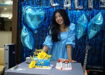 Calista Amadea Rayakan Sweet Seventeen
